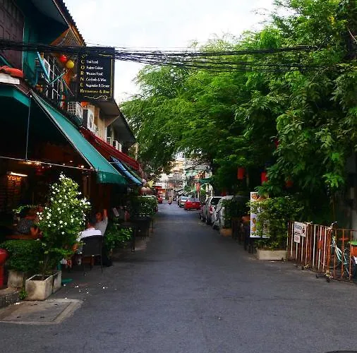 Timmy's & Cafe' Ostello Bangkok