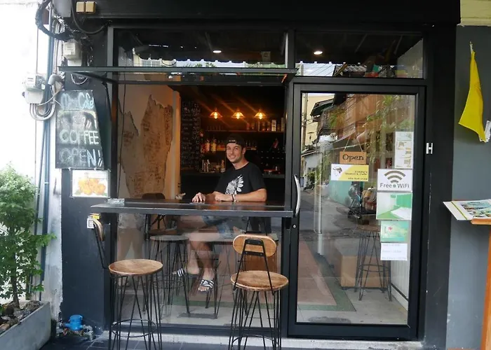 Timmy's & Cafe' Ostello